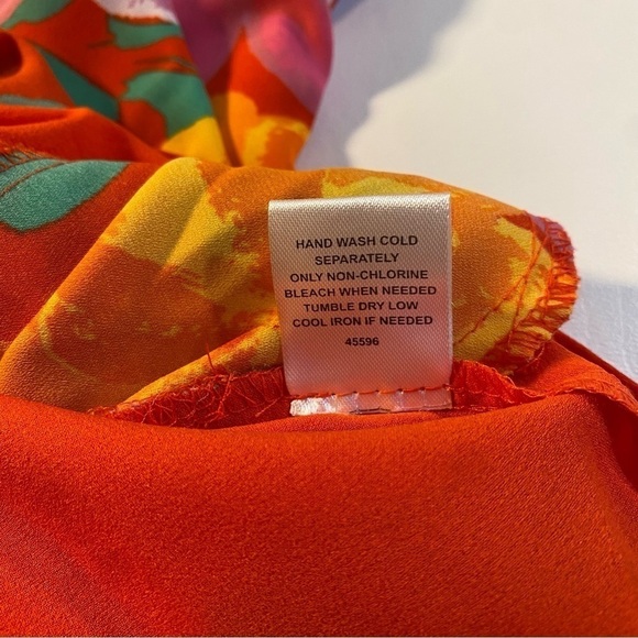 Sugarlips Floral Multicolor Romper - Picture 9 of 10